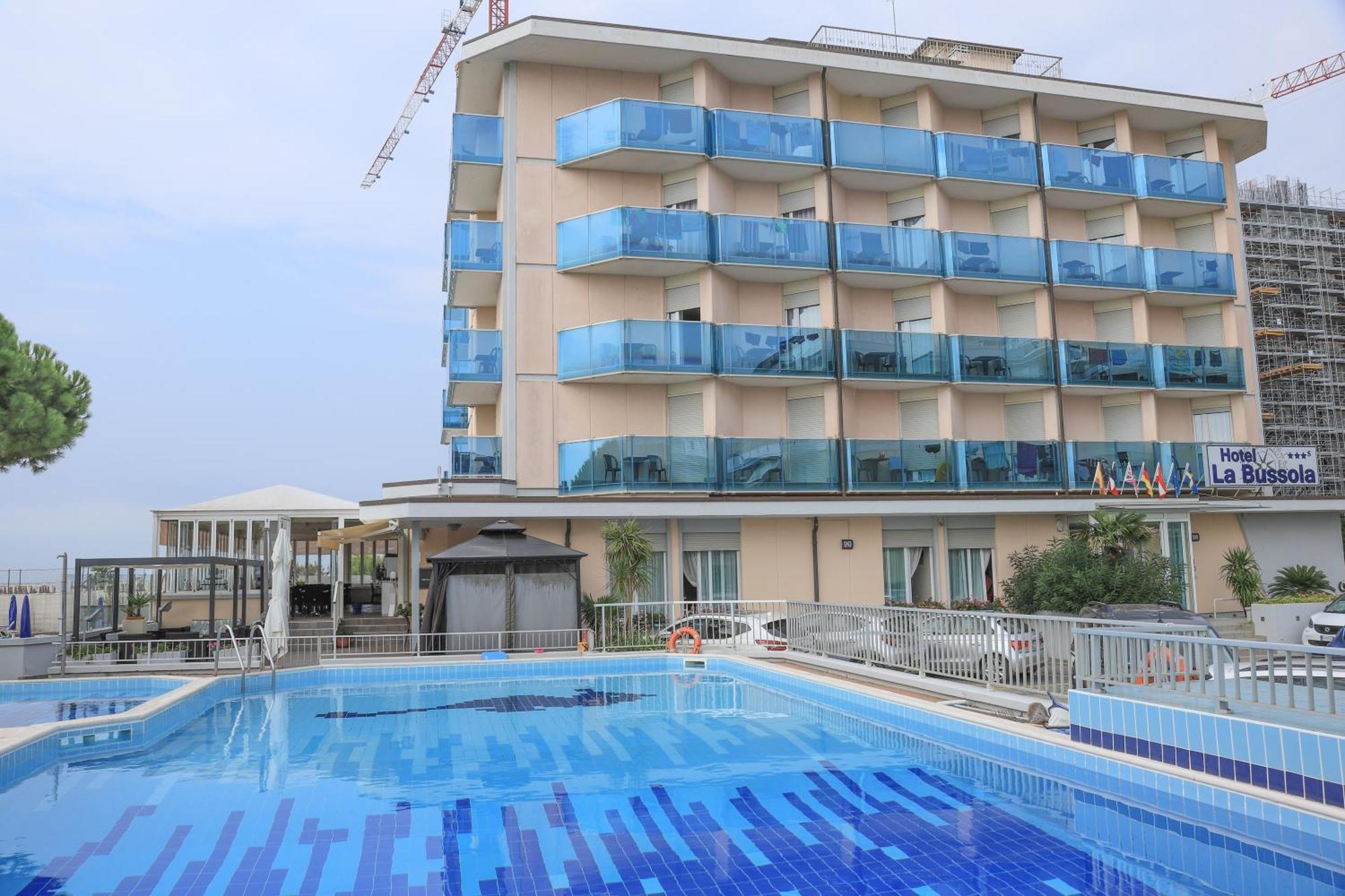 Hotel La Bussola Lido di Jesolo Eksteriør bilde