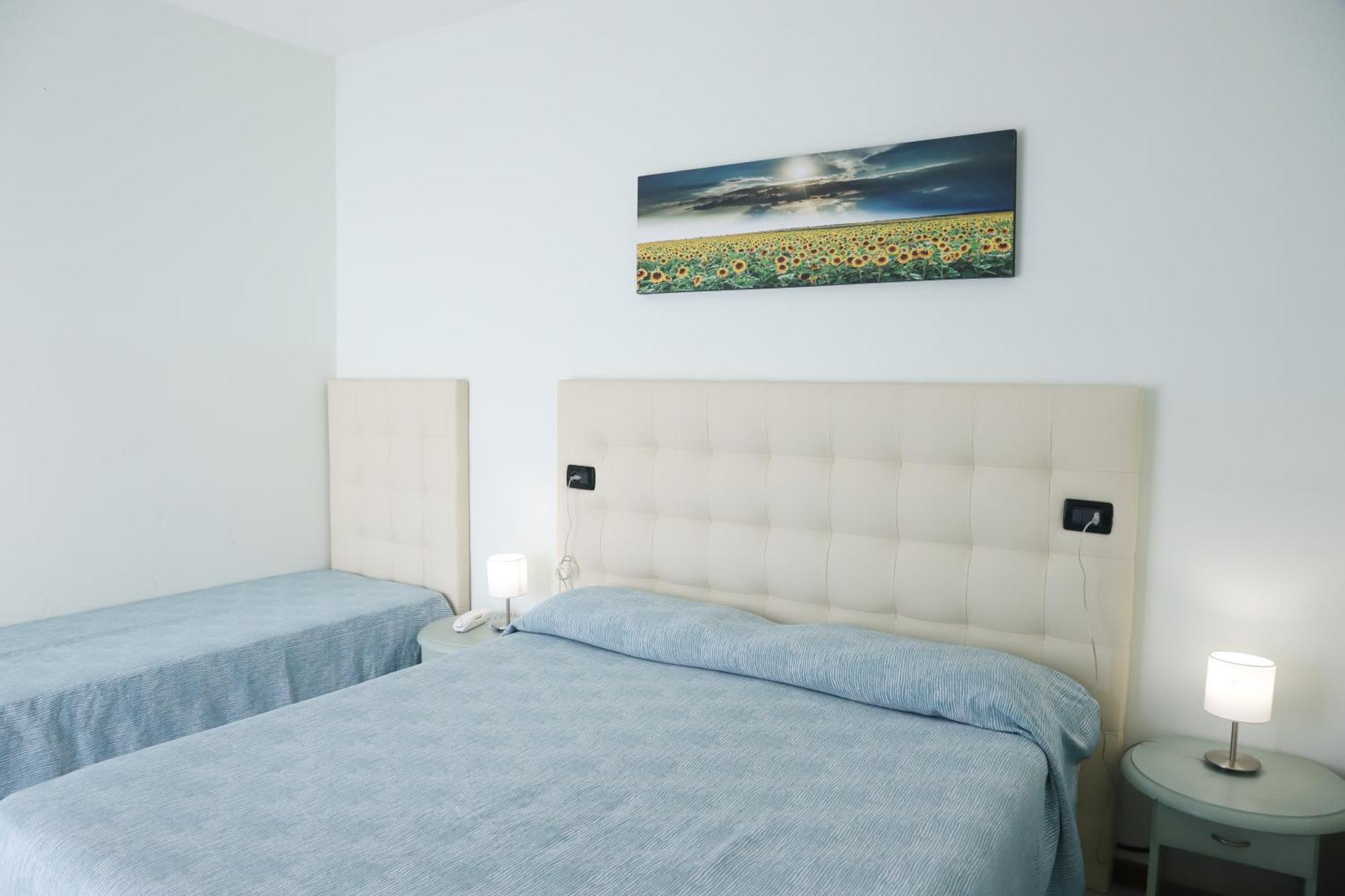 Hotel La Bussola Lido di Jesolo Eksteriør bilde